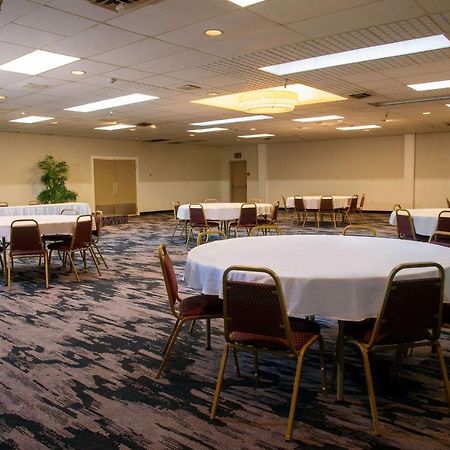 Quality Inn Луисбург Екстериор снимка