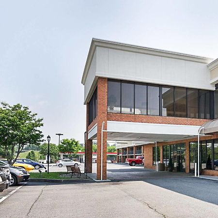 Quality Inn Луисбург Екстериор снимка