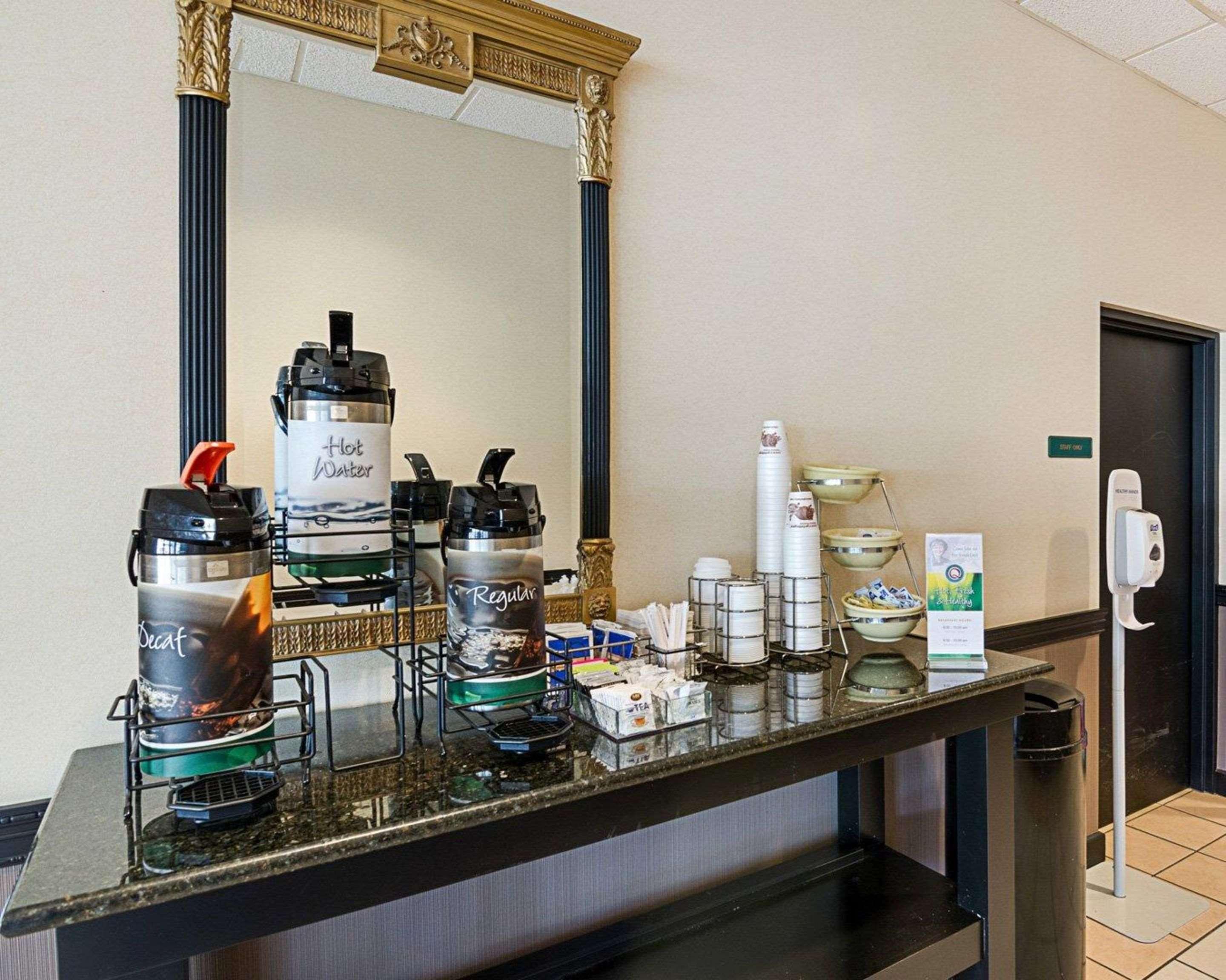 Quality Inn Луисбург Екстериор снимка