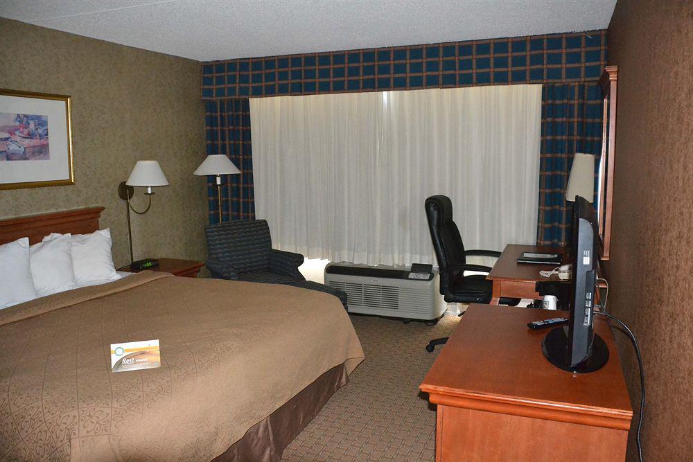 Quality Inn Луисбург Екстериор снимка